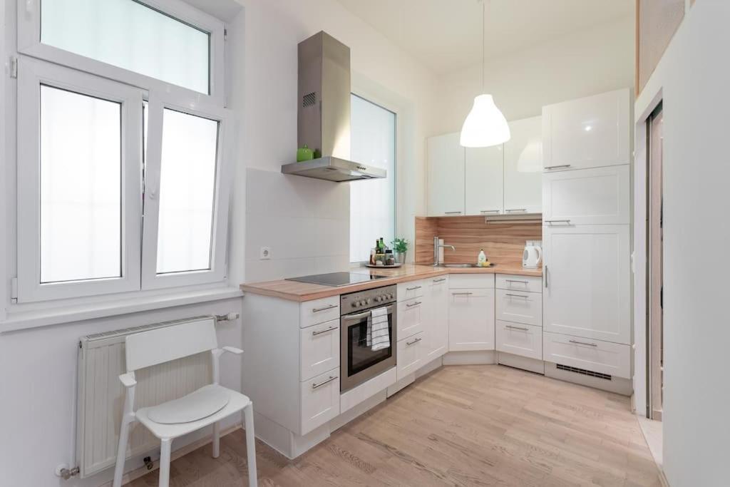 Danube Art Apartments Wina Bagian luar foto